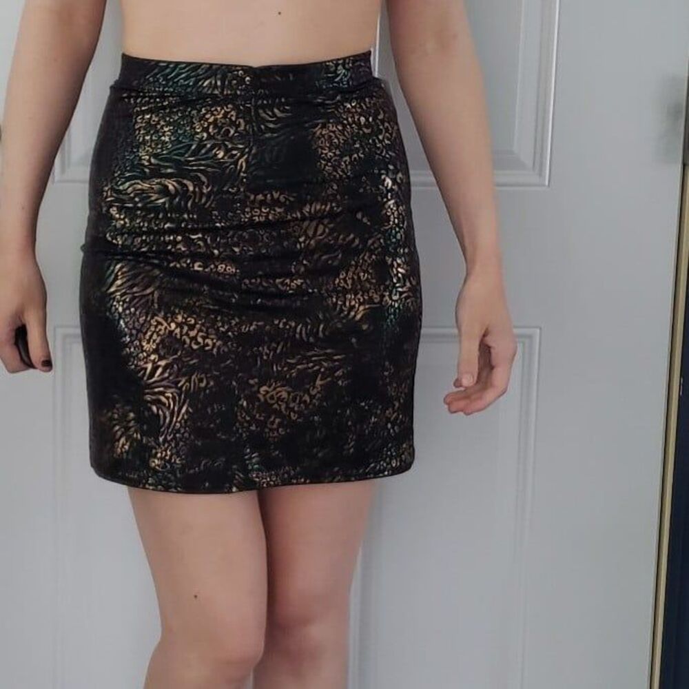 80s Deadstock Black and Gold Mini Skirt